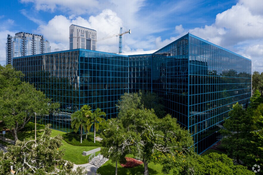 More Photos Of 225 E Robinson St, Orlando Office Residential For Lease