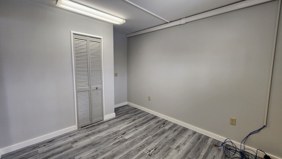 More Photos Of 20-32 Balsam Dr, Millinocket Office Residential For Lease