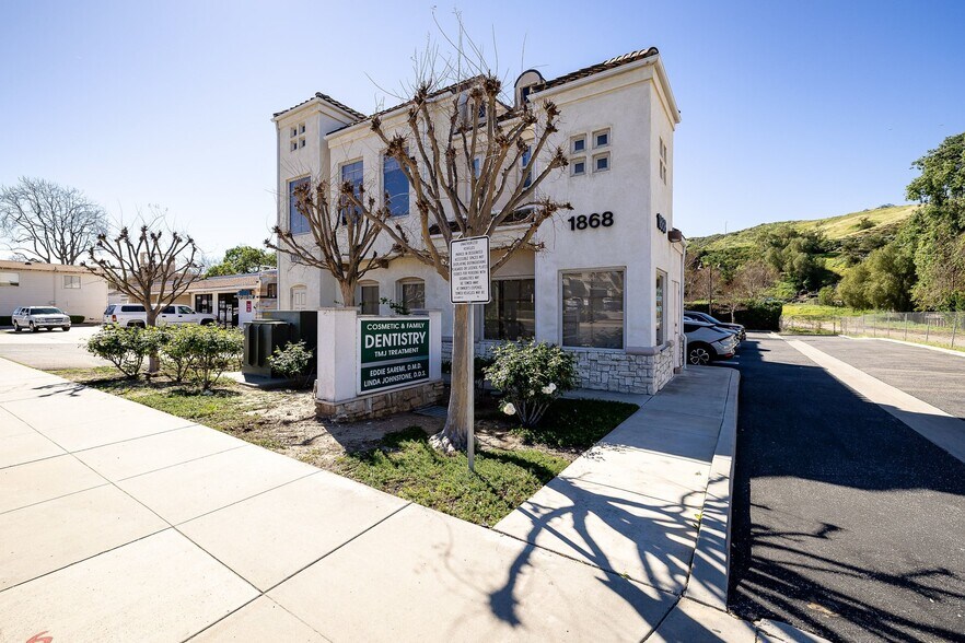 More Photos Of 1868 E Thousand Oaks Blvd, Thousand Oaks Medical For Sale