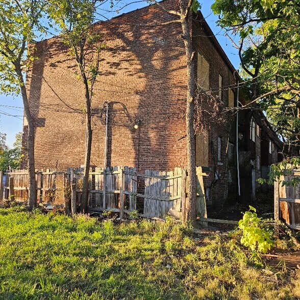 More Photos Of 3425 E 128th St, Cleveland Apartments For Sale