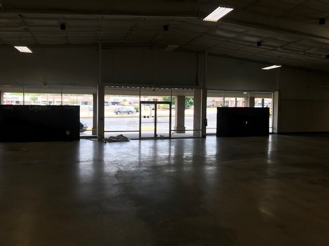 More Photos Of 1405 Bypass 72 NE, Greenwood Storefront Retail Office For Sale