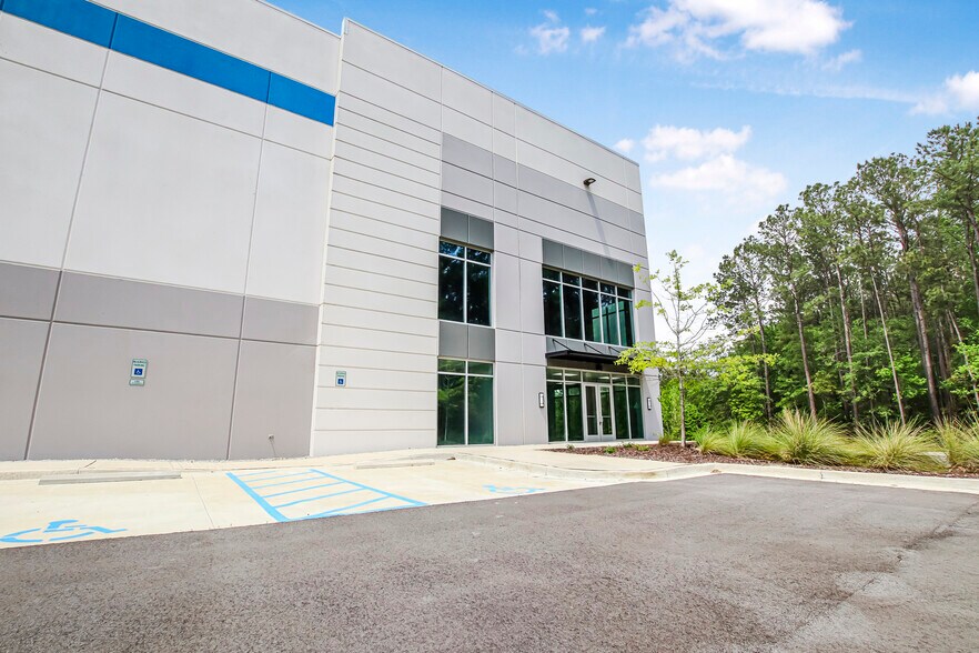 More Photos Of 157 Belgium Way, Summerville Unknown For Lease