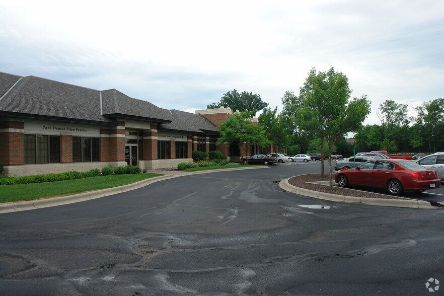 More Photos Of 18315 Cascade Dr, Eden Prairie Medical For Lease