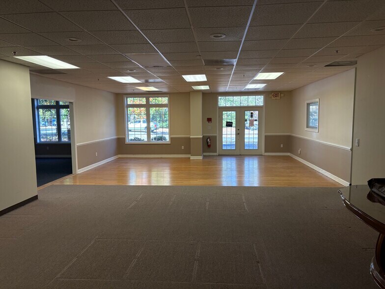 More Photos Of 124 Mead Rd, Hardeeville Warehouse For Lease