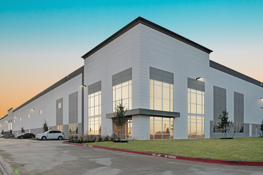 Primary Photo Of 473 Successful Dr, Fort Worth Warehouse For Lease