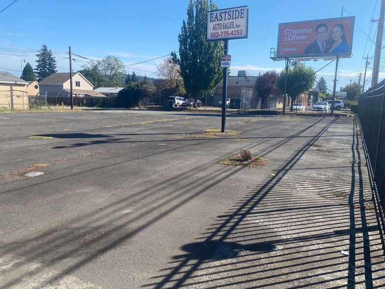 More Photos Of 6302 SE 82nd Ave, Portland Land For Lease