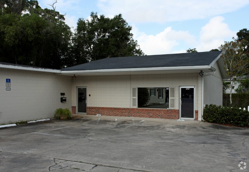 More Photos Of 726 S Woodland Blvd, Deland Daycare Center For Lease