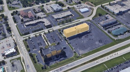 More Photos Of 4351 W College Ave, Appleton Office For Lease