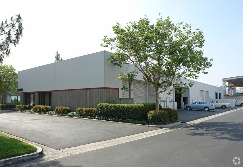 More Photos Of 1890 E Miraloma Ave, Placentia Unknown For Lease