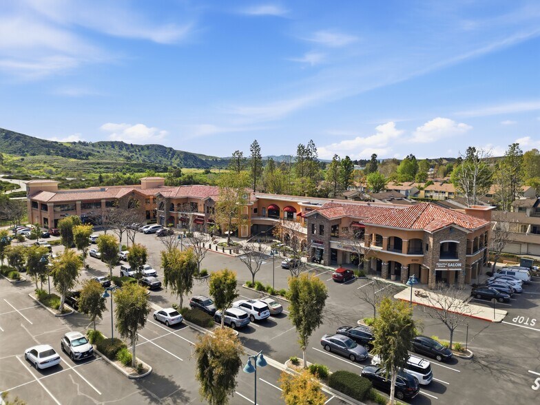 Primary Photo Of 6591-6599 Collins Dr, Moorpark Unknown For Lease