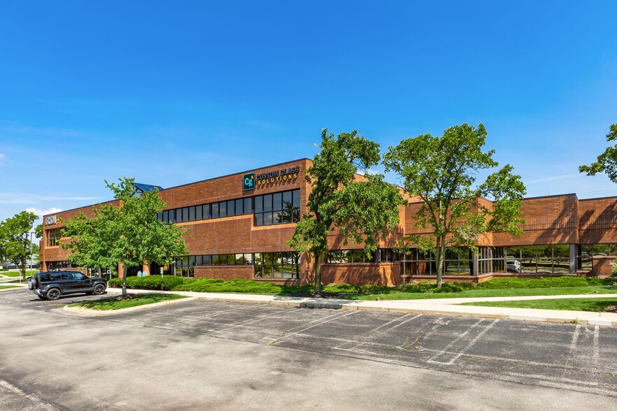 Primary Photo Of 600 Lakeview Plaza Blvd, Worthington Office For Lease