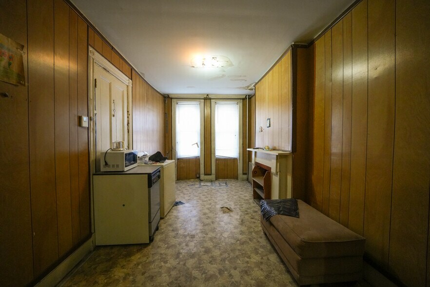 More Photos Of 296 Suydam St, Brooklyn Multifamily For Sale