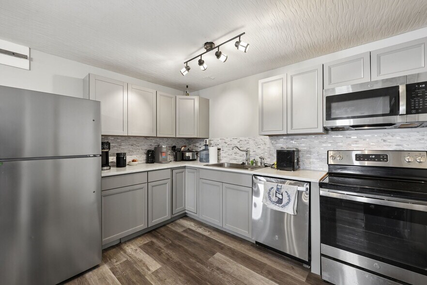 More Photos Of 1520 Island Rd, Circleville Multifamily For Sale