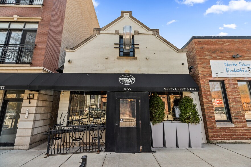 Primary Photo Of 1653-1655 W Cortland St, Chicago Storefront For Lease