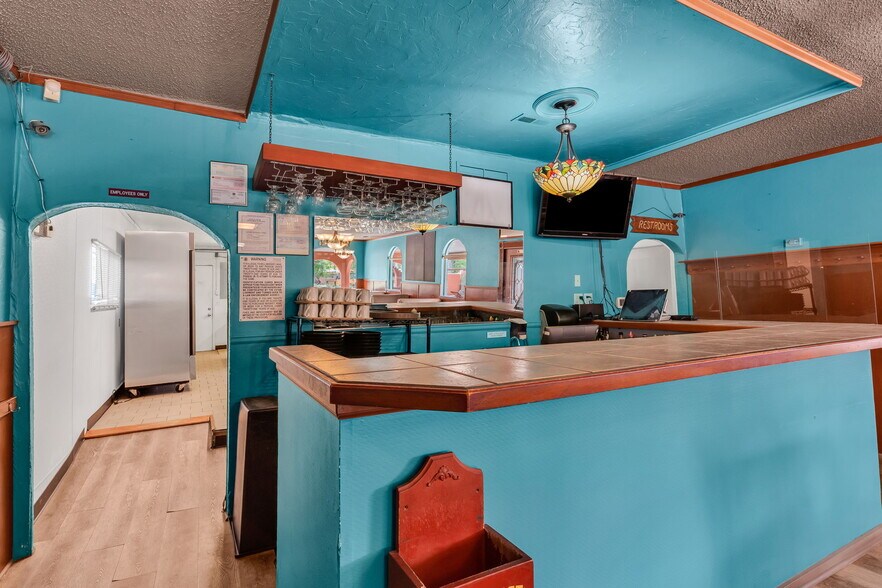More Photos Of 2301 E Main St, Canon City General Retail For Sale