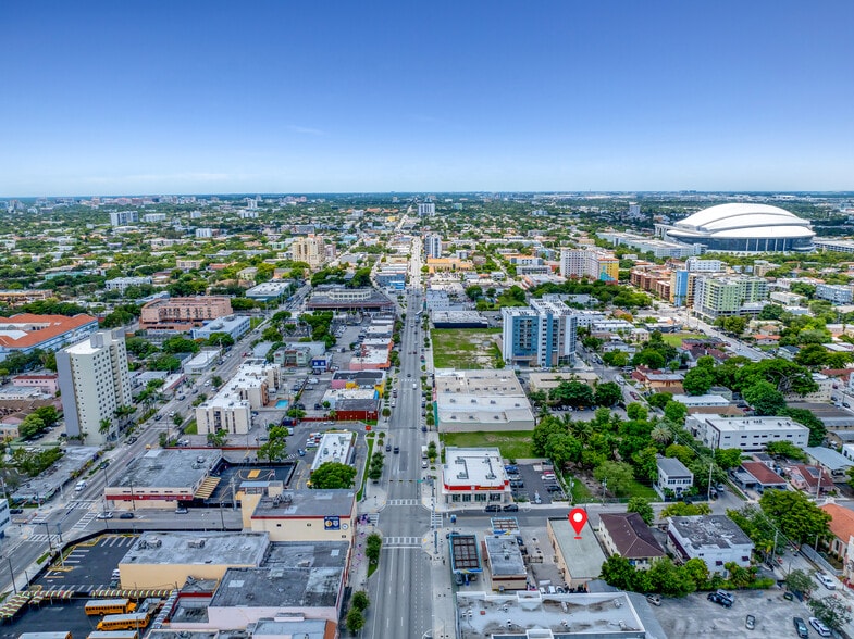 More Photos Of 999 W Flagler St, Miami Service Station For Lease