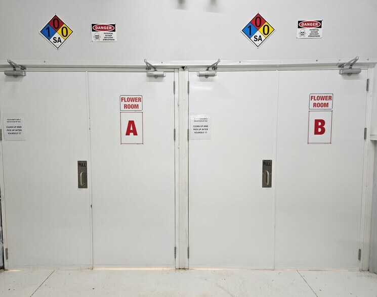 More Photos Of 609 Indian Rd, Seiling Auto Repair For Sale