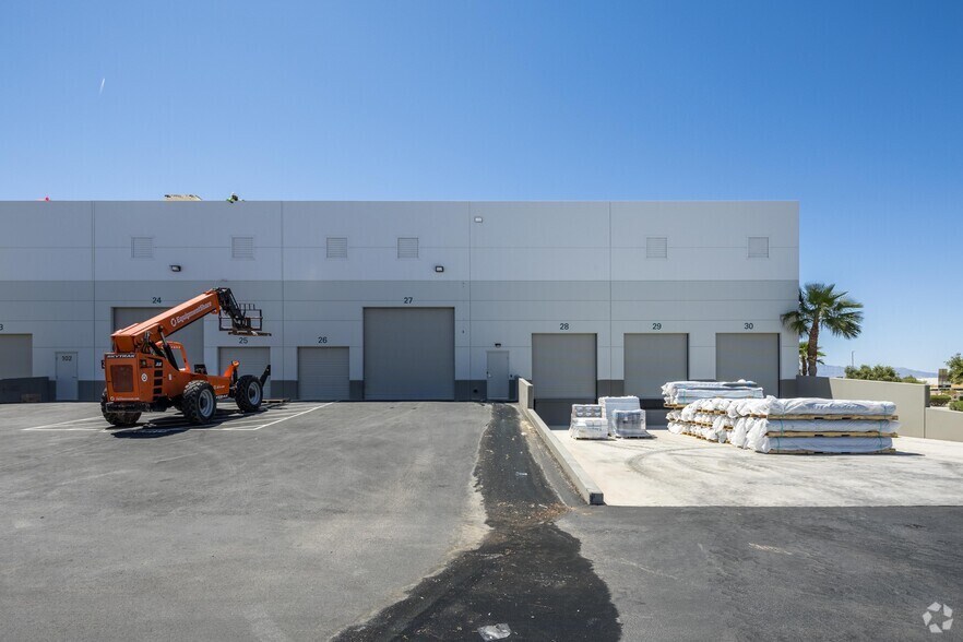 Primary Photo Of 7660 Dean Martin Dr, Las Vegas Warehouse For Lease