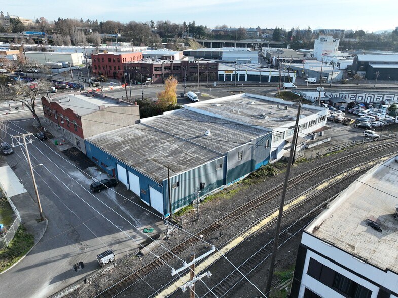More Photos Of 2267 N Interstate Ave, Portland Industrial For Sale