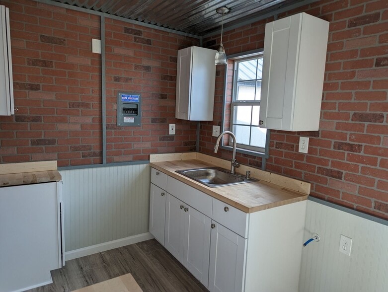 More Photos Of 740 County Road 334, Gatesville Apartments For Sale