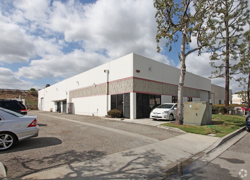 Primary Photo Of 187 Pacific St, Pomona Warehouse For Lease