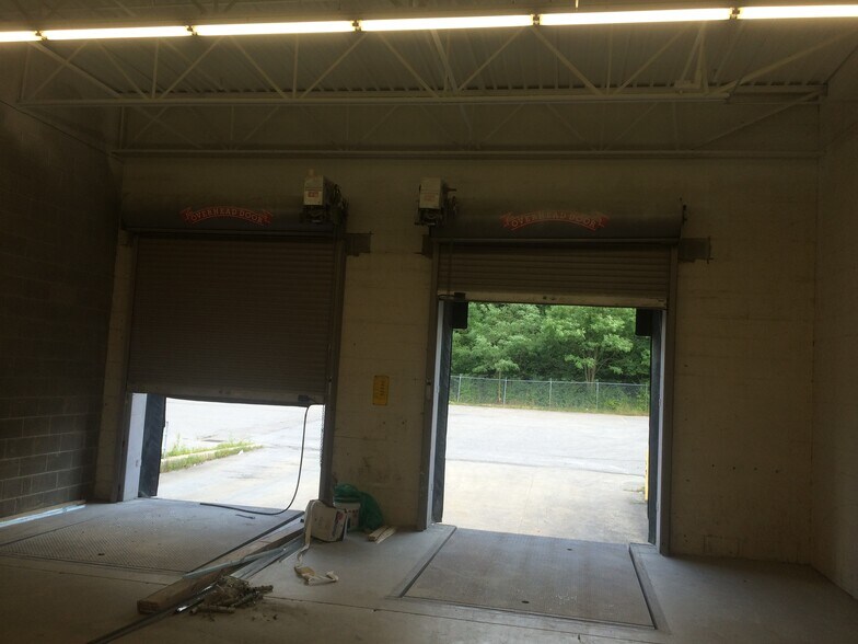 More Photos Of 3135-3159 Dixie Hwy, Erlanger Unknown For Lease