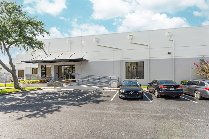 More Photos Of 4440 E Adamo Dr, Tampa Unknown For Lease