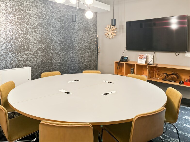 More Photos Of 240-244 Elm St, Somerville Coworking Space