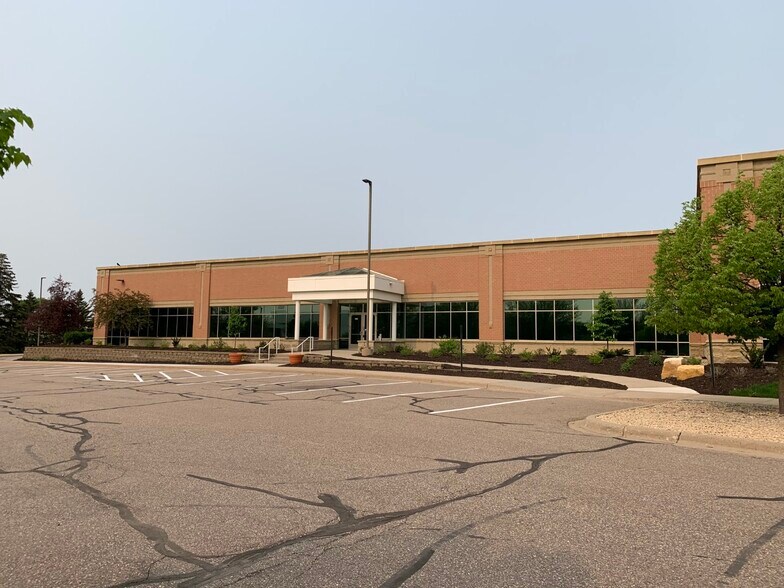 More Photos Of 10900 Hampshire Ave S, Bloomington Light Distribution For Lease