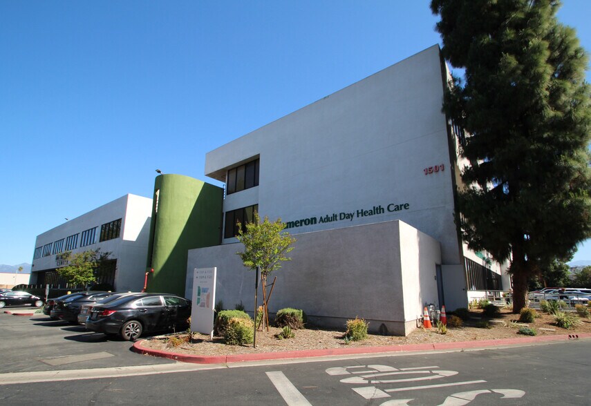 More Photos Of 1501 W Cameron Ave, West Covina Office For Lease