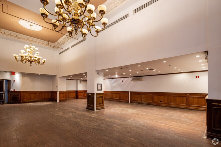 More Photos Of 25 Broad St, New York Apartments For Sale