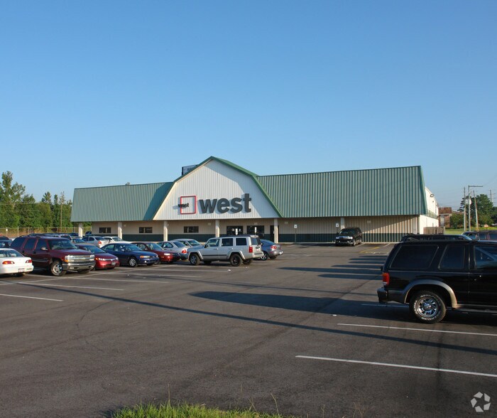 Primary Photo Of 3262 Dauphin St, Mobile Freestanding For Lease