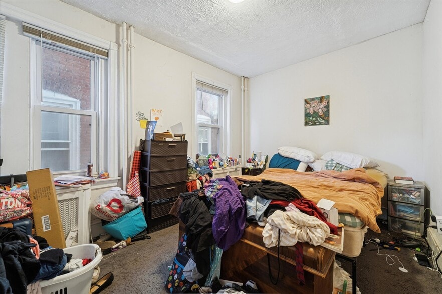 More Photos Of 222 Lippincott Ave, Ardmore Apartments For Sale