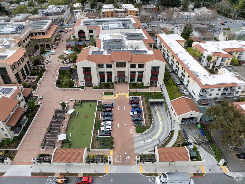 More Photos Of 1302 El Camino Real, Menlo Park Office For Lease