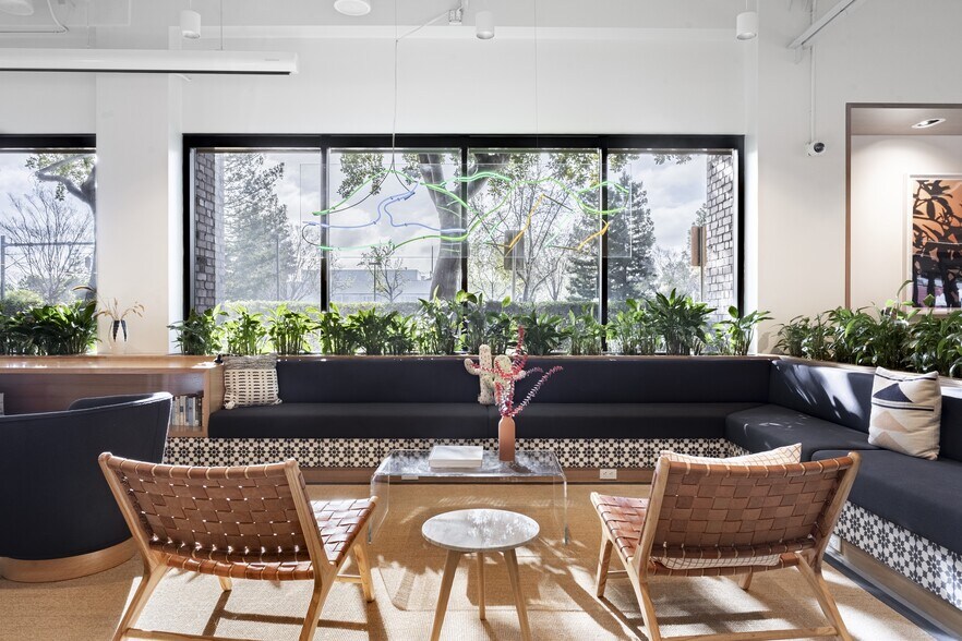 More Photos Of 3101 Park Blvd, Palo Alto Office For Lease