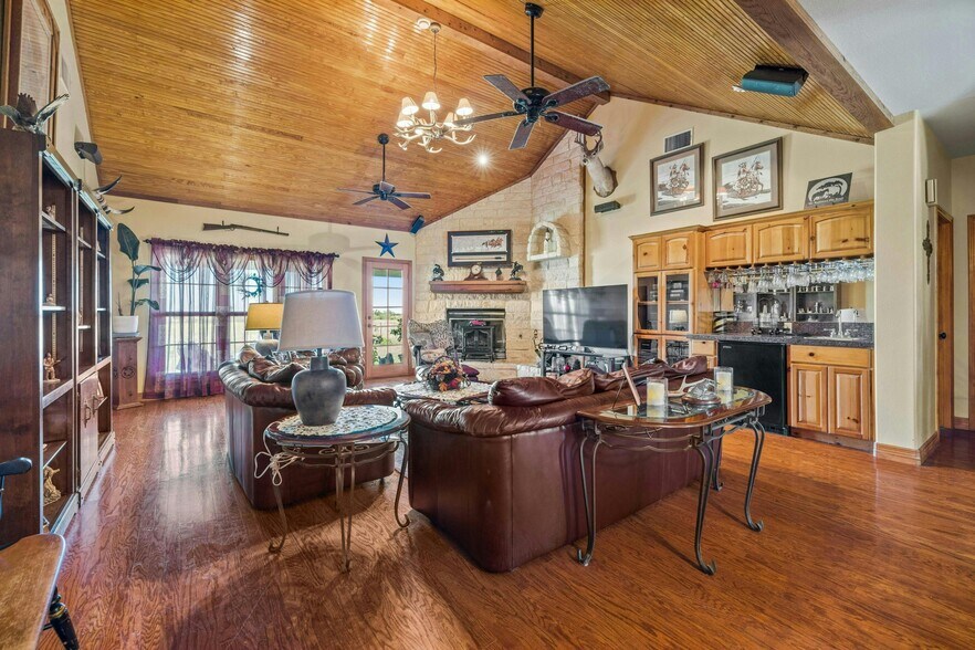 More Photos Of 14410 Hero Way W, Leander Land For Sale