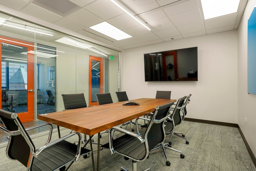 More Photos Of 1801 Broadway, Denver Office For Lease