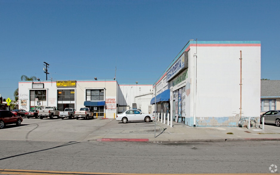 More Photos Of 7412-7422 Pacific Blvd, Huntington Park Unknown For Lease