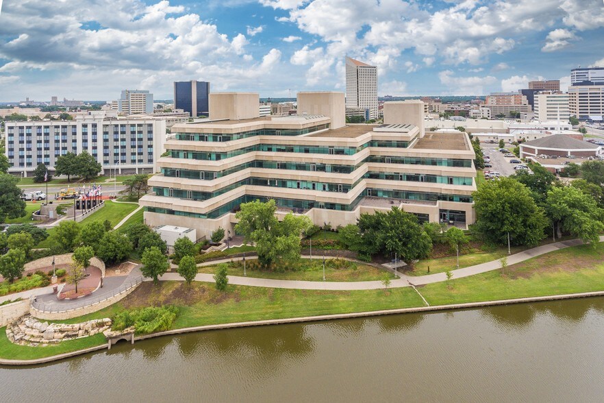 More Photos Of 245 N Waco St, Wichita Office For Lease