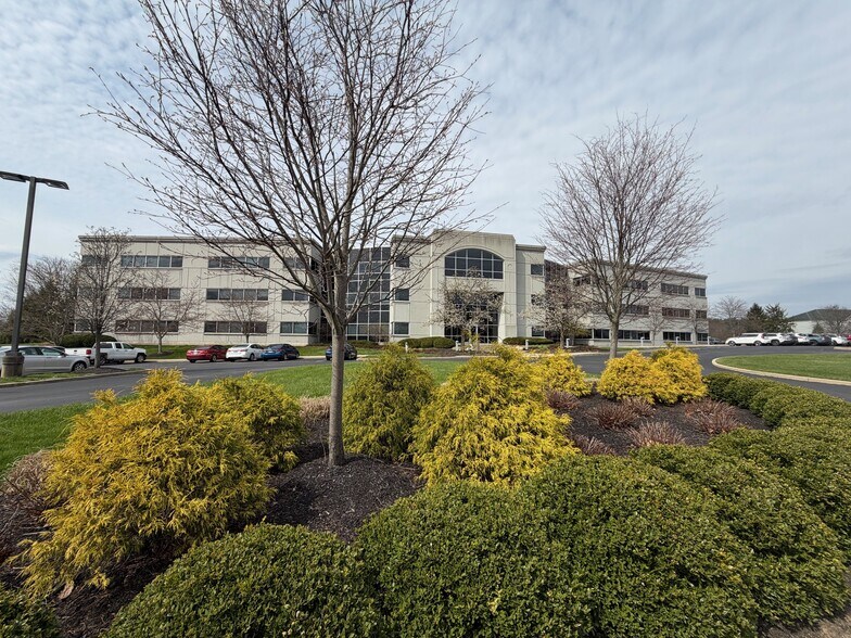 More Photos Of 6281 Tri Ridge Blvd, Loveland Office For Sale