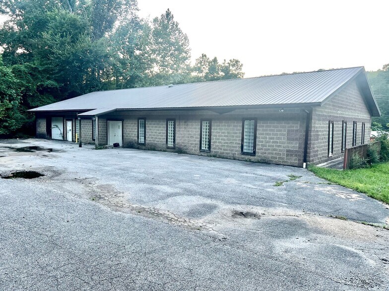 Primary Photo Of 2150 Greenbrier St, Charleston Office For Sale