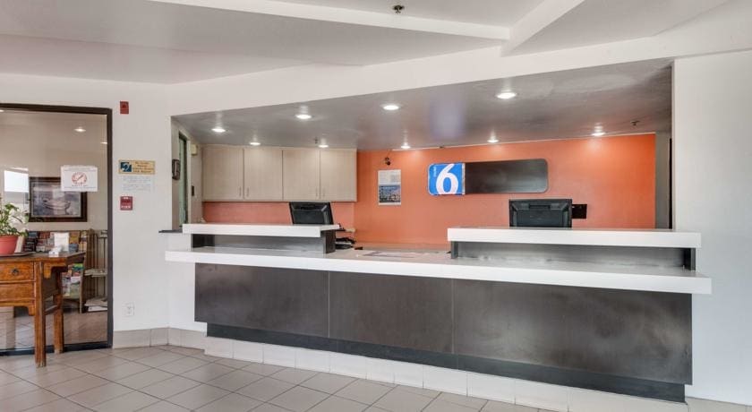 More Photos Of 2377 N Expressway 83, Brownsville Hotel For Sale