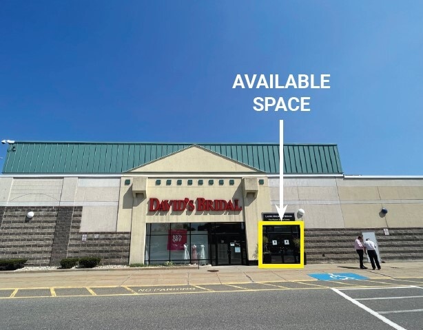 More Photos Of 364 Maine Mall Rd, South Portland Unknown For Lease