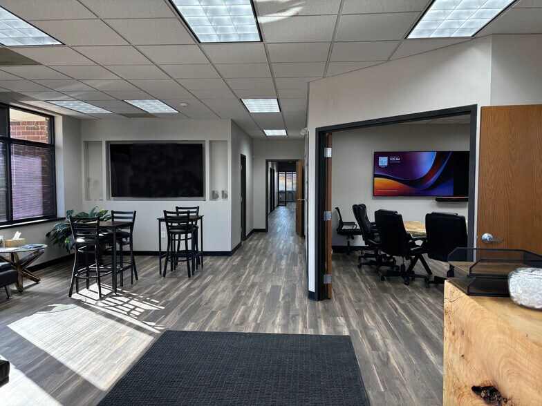 More Photos Of 9660 Legler Rd, Lenexa Office For Sale