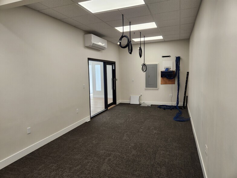 More Photos Of 238 W 4860 S, Murray Office For Lease
