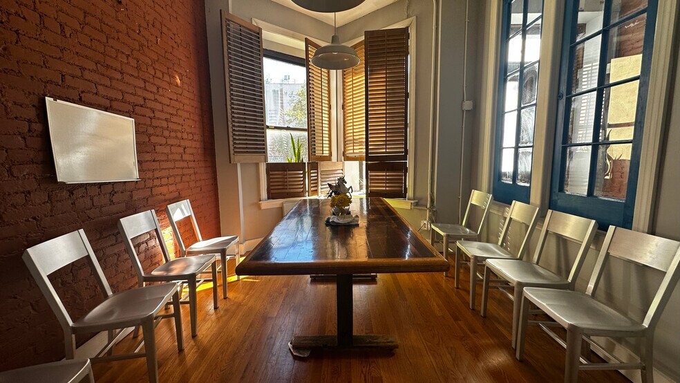 More Photos Of 2014 Fifth Ave, New York Office For Sale