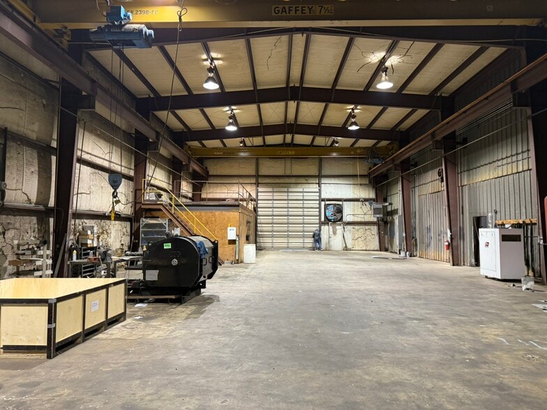 More Photos Of 1462 FM 2199, Marshall Warehouse For Sale