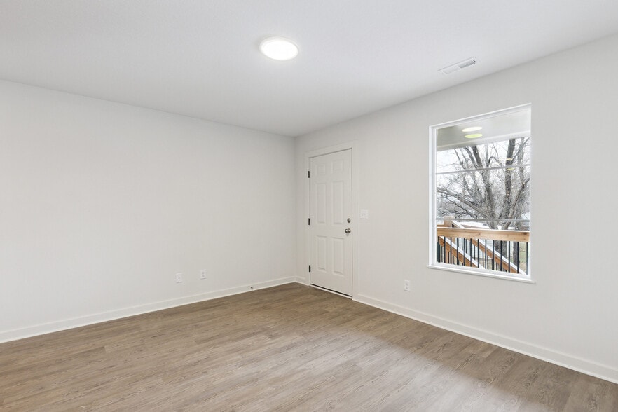 More Photos Of 3212-3244 S. Victoria St, Wichita Apartments For Sale