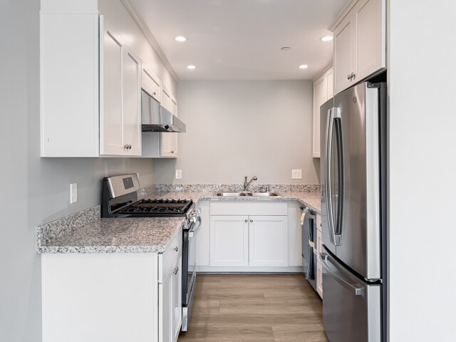 More Photos Of 4124 Lyon Ave, Oakland Apartments For Sale