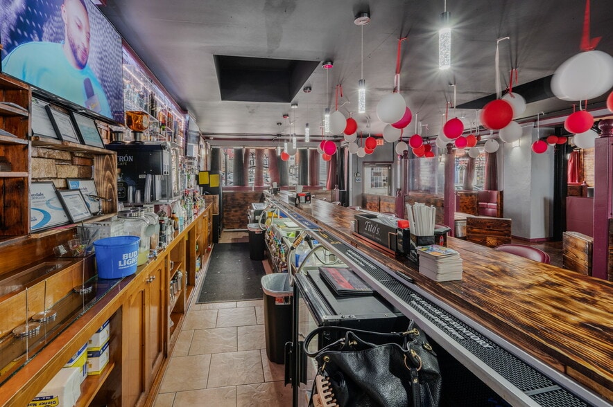 More Photos Of 200-204 Bank St, New London Storefront For Sale